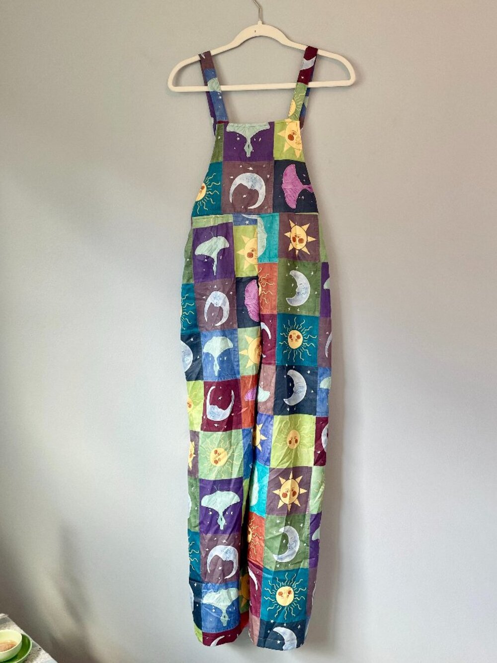 Colorful Celestial Patchwork-Print Jumpsuit by ROMWE (Size XS/2)